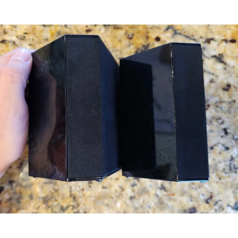 Samsung Surround Sound Speakers PS-FS1-1 (2) left and right small corner theatre